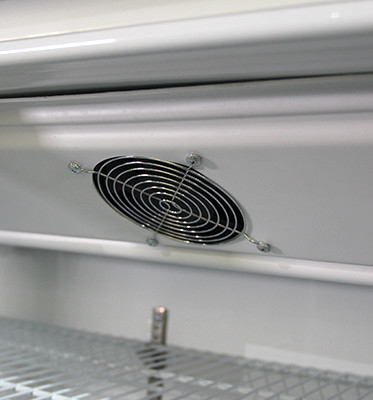 Тип дисплея двойных стеклянных дверей экономический refrigerate и сохраняет шкаф пива свежести на напитки 9