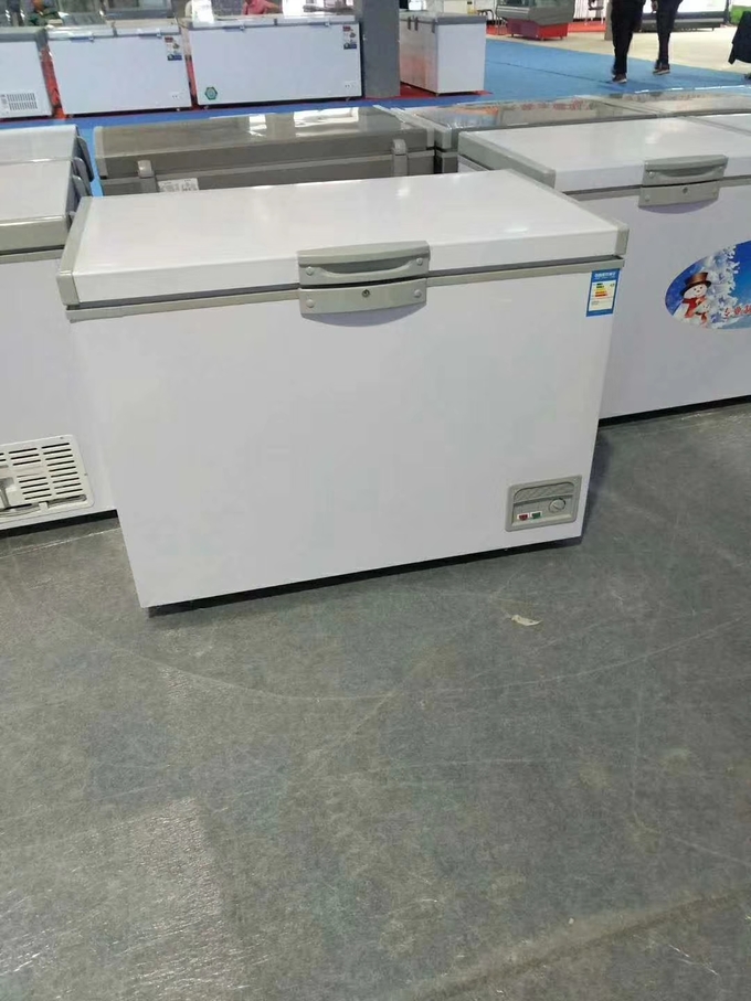 Горизонтальный замораживатель замораживатель для refrigerating свежих продуктов и мяса Direct охлаждая 0