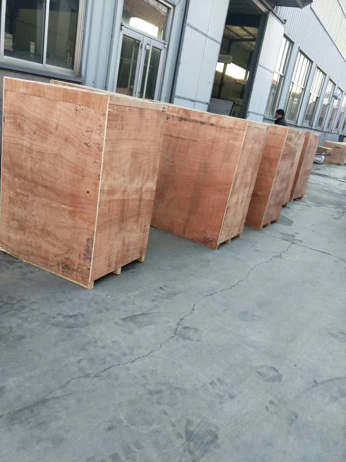 Тип дисплея двойных стеклянных дверей экономический refrigerate и сохраняет шкаф пива свежести на напитки 16